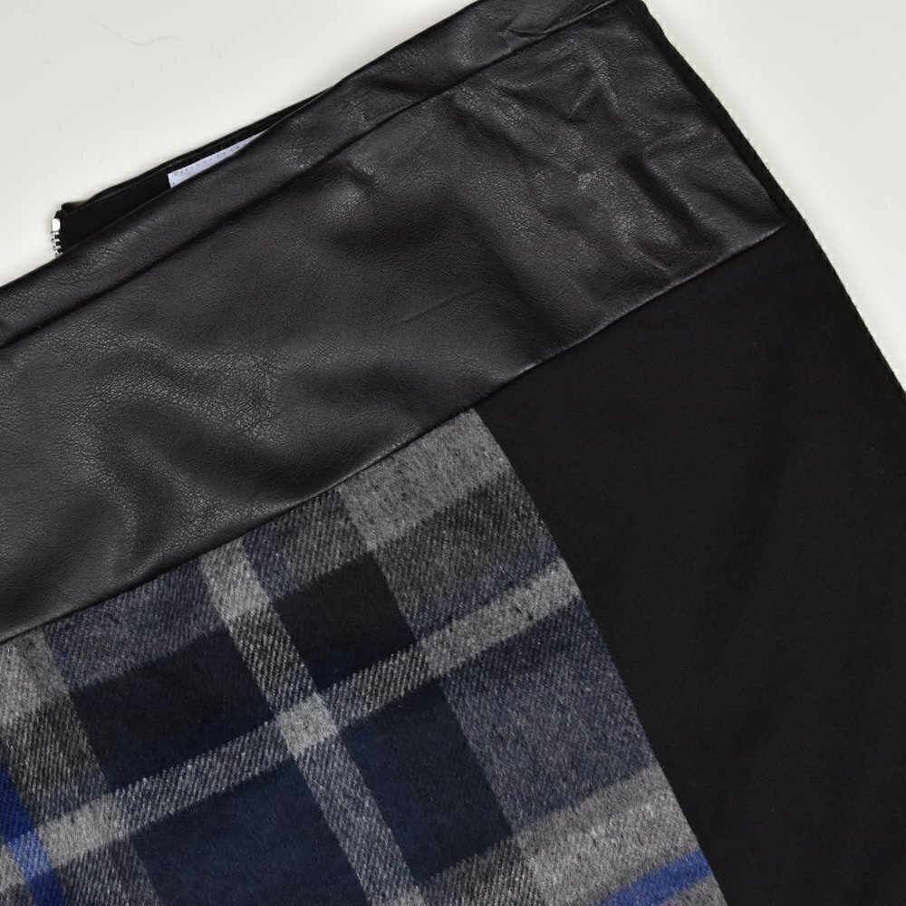 Calvin Klein Plaid Pencil Skirt NEW 6 - Picture 2 of 5